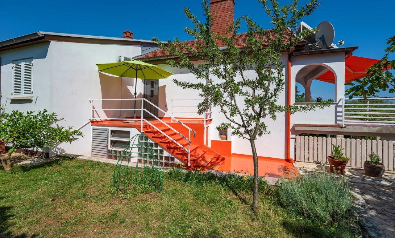 Apartments Pimpinella Premantura Bagian luar foto